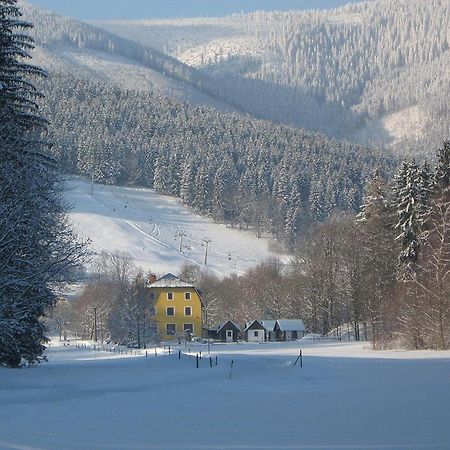 Kralicka Chata Staré Město Exterior foto